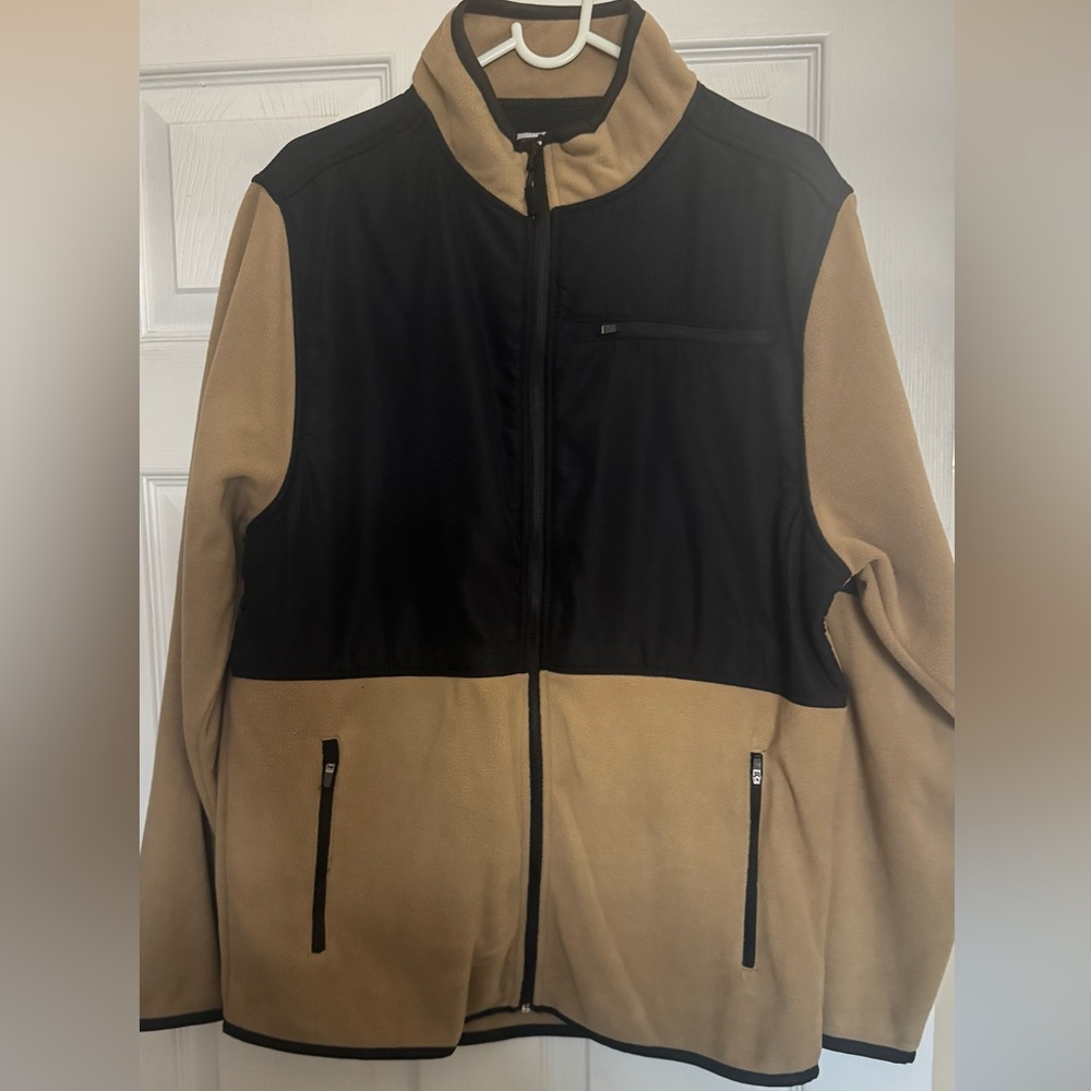 Men's Black and Tan Lightweight Jacket